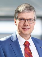Portrait Prof. Dr. Wolfgang Viöl